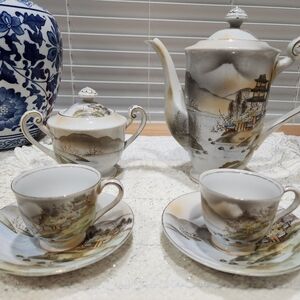 Beautiful Handpainted Occupied Japan Teaset